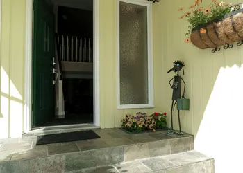 A View of the Lake Bed & Breakfast hotel thumbnail 3