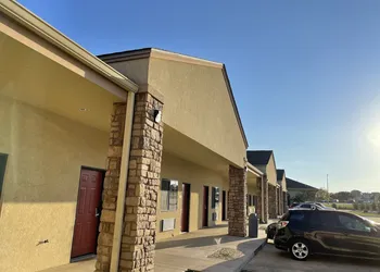Sunbridge Inn and Suites hotel thumbnail 4