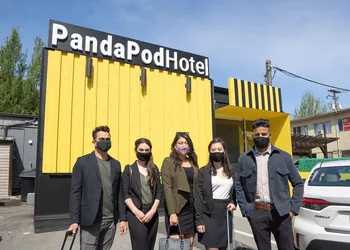 Panda Pod Hotel hotel thumbnail 2