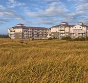 WorldMark Long Beach hotel detail image 3
