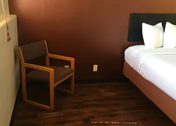 The Galley Hotel Bar and Grill hotel thumbnail 5