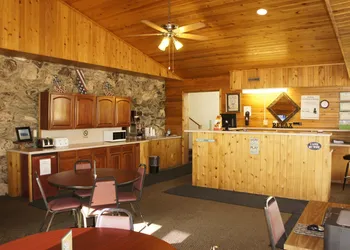 The Galley Hotel Bar and Grill hotel thumbnail 8