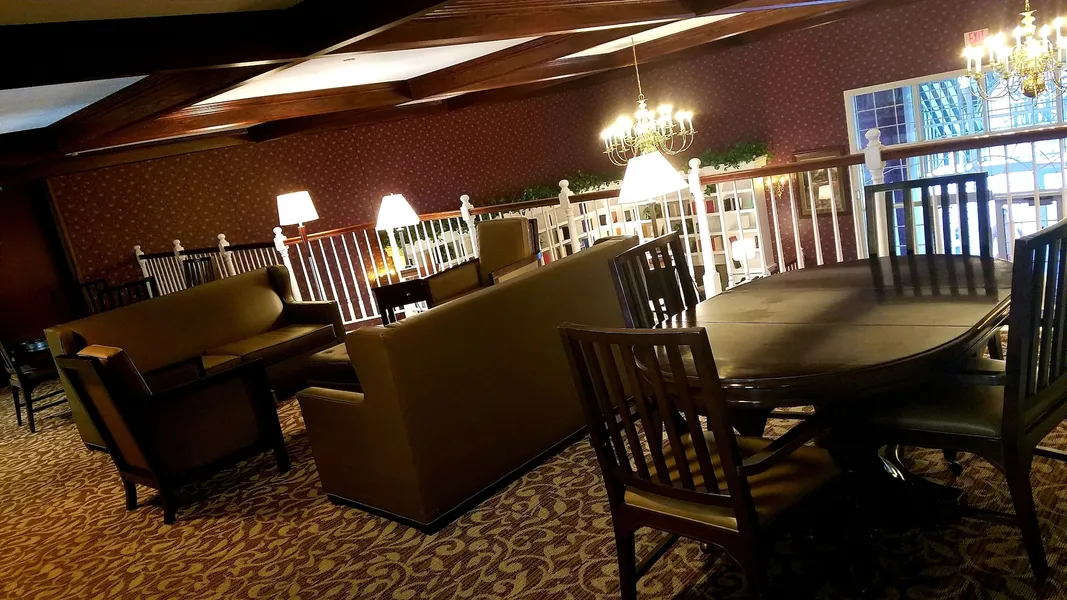 Grand Hinckley Inn hotel detail image 2