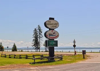The Voyageurs' Lodge hotel thumbnail 4