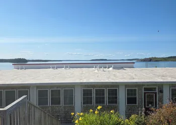 The Inn on the Wharf hotel thumbnail 5