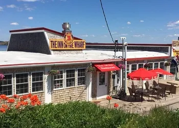 The Inn on the Wharf hotel thumbnail 4