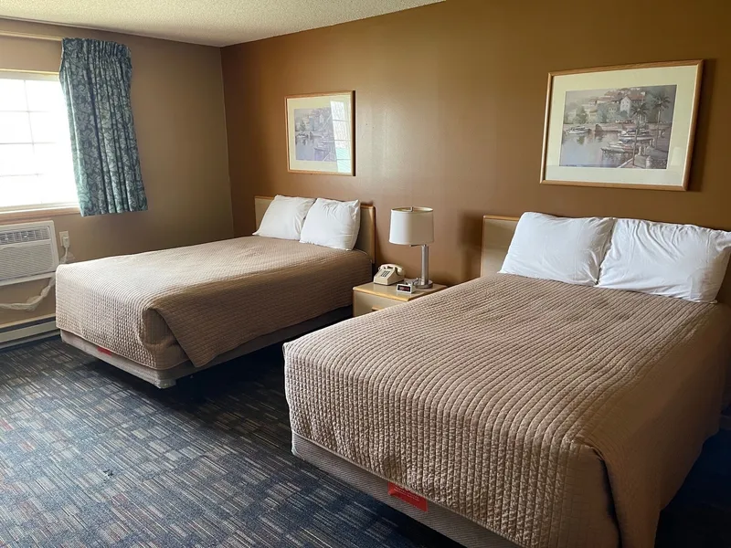 Lakeside Motor Inn hotel detail image 6
