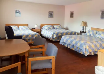 Alpine Motel hotel thumbnail 8