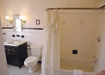 The Charles Newhall House hotel thumbnail 6