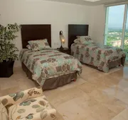 Shangri La Penthouses by Cheap Getaway hotel detail image 4