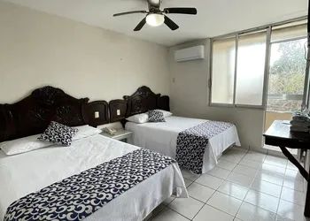 Hotel California hotel thumbnail 7