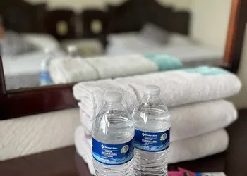 Hotel California hotel thumbnail 8