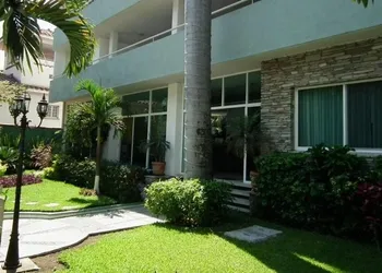 Hotel Laam hotel thumbnail 8
