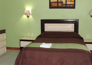 Hotel El Roble hotel thumbnail 8