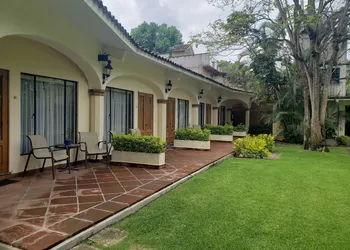 Casa Bugambilia hotel thumbnail 7