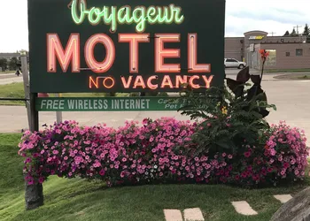 Voyageur Motel hotel thumbnail 4