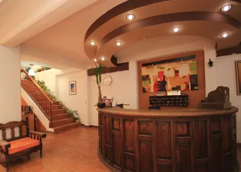 Hotel San Martín hotel thumbnail 3