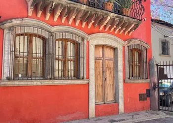 Casa Mision de San Miguel hotel thumbnail 5