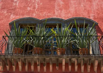 Casa Mision de San Miguel hotel thumbnail 6