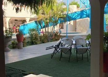 Mansión Serrano hotel thumbnail 2