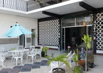 Hotel El Dorado hotel thumbnail 2