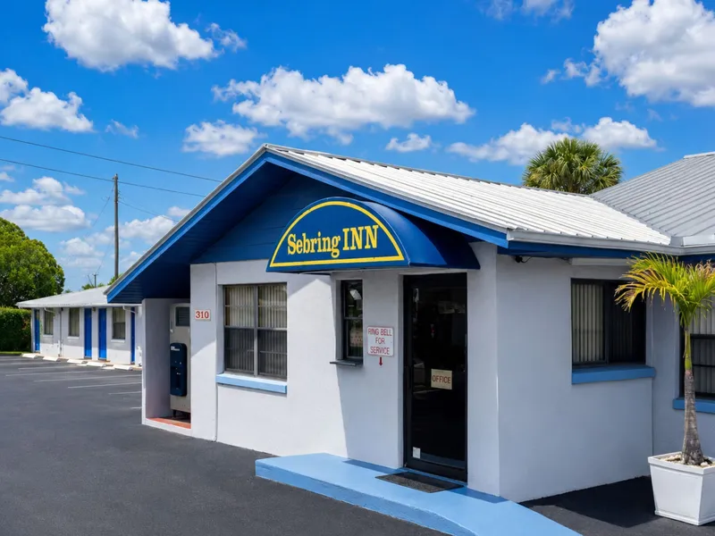Sebring Inn hotel detail image 6