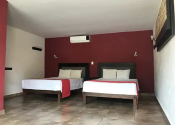 Hotel Montroi City hotel thumbnail 4