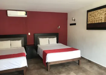Hotel Montroi City hotel thumbnail 5