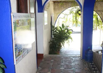 Pargo's Hotel hotel thumbnail 8