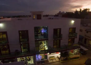 Hotel Isleño hotel thumbnail 5