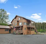 Bear Lake Lodgings Bed & Breakfast hotel detail image 3