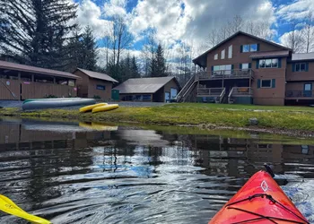 Bear Lake Lodgings Bed & Breakfast hotel thumbnail 4
