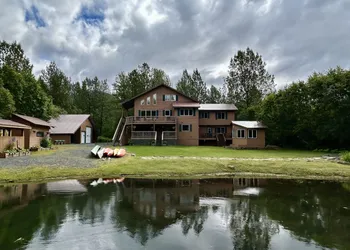 Bear Lake Lodgings Bed & Breakfast hotel thumbnail 6