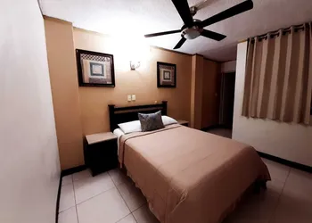 Hotel Catedral hotel thumbnail 7