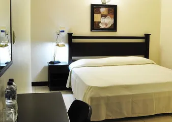 Hotel Catedral hotel thumbnail 8