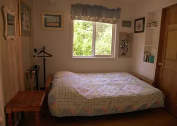 Grace and Bill's Freedom Hills hotel thumbnail 5