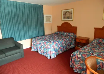 Pilot Motel hotel thumbnail 3