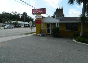 Pilot Motel hotel thumbnail 6