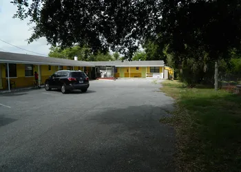 Pilot Motel hotel thumbnail 7