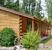 Creekside Lodge at Yellowstone hotel detail image 5