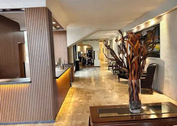 Hotel del Fresno hotel thumbnail 5