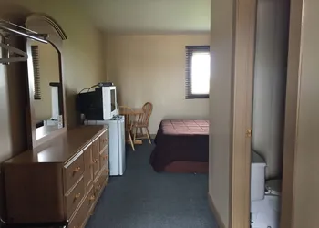 Northwinds Motel hotel thumbnail 6