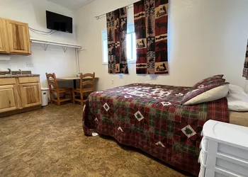 Denali Rainbow Village RV Park and Motel hotel thumbnail 6