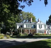 Lee Farm Inn hotel detail image 4