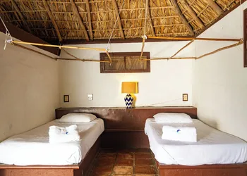 Bahía de la Luna hotel thumbnail 6