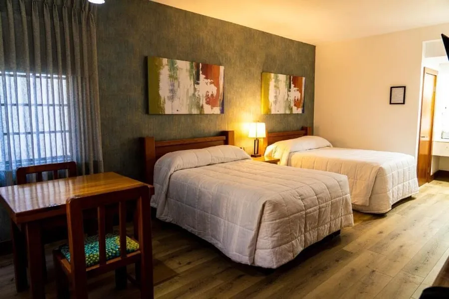 Hotel Suites EL Paseo hotel detail image 2