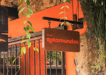 La Casa de Piedra By Rotamundos hotel thumbnail 7