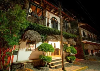 Hotel Marmil hotel thumbnail 4