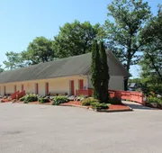 Crestwood Inn hotel detail image 4