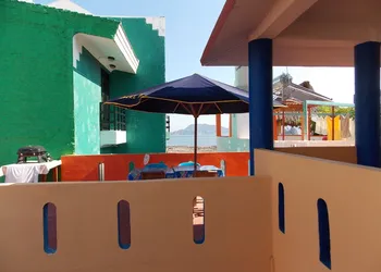 Hotel Bahía hotel thumbnail 6